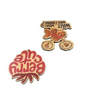 Funny Goldfish Wooden Pin, 'Wait What Was I Doing' Quote, Decorative Fish Brooch
